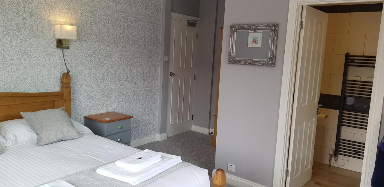 Hensleigh House Bed and Breakfast Charmouth Εξωτερικό φωτογραφία