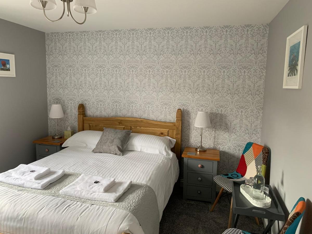 Hensleigh House Bed and Breakfast Charmouth Εξωτερικό φωτογραφία