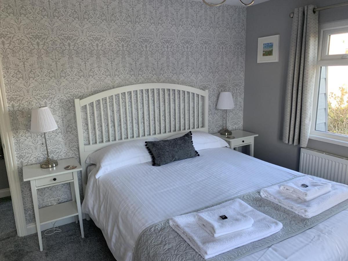 Hensleigh House Bed and Breakfast Charmouth Δωμάτιο φωτογραφία