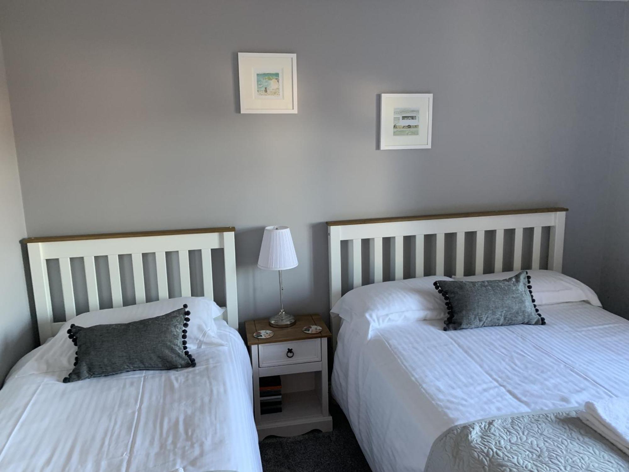 Hensleigh House Bed and Breakfast Charmouth Δωμάτιο φωτογραφία